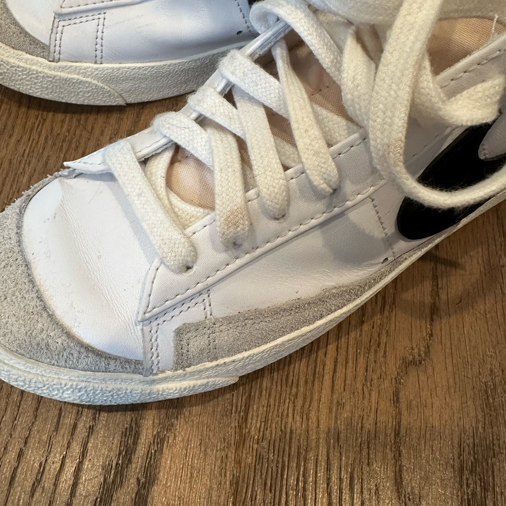Nike Blazer Mid ‘77 - Picture 3 of 7
